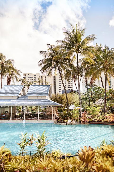 Novotel Cairns Oasis Resort - Australian Directory 4