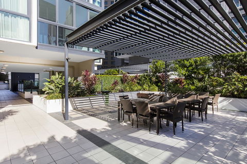 Oaks Brisbane On Charlotte Suites - Australian Directory 9