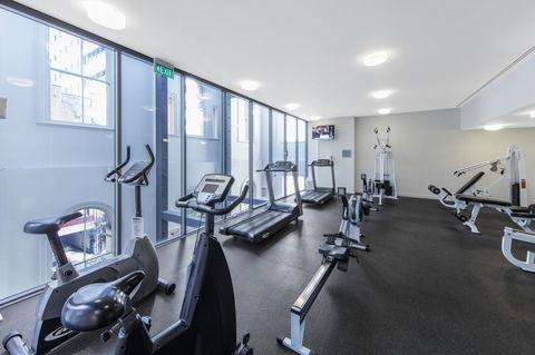 Oaks Brisbane On Charlotte Suites - Australian Directory 5