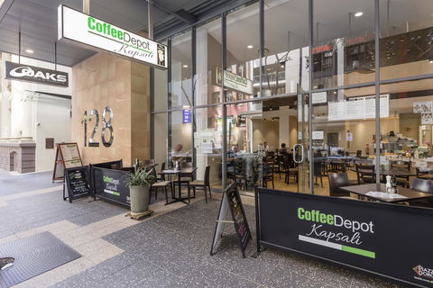 Oaks Brisbane On Charlotte Suites - Australian Directory 11