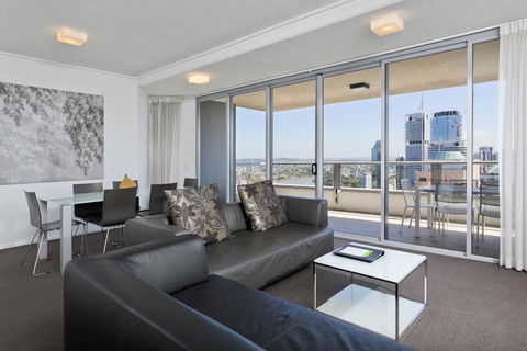 Mantra On The Quay - Australian Directory 3