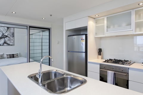 Mantra On The Quay - Australian Directory 5