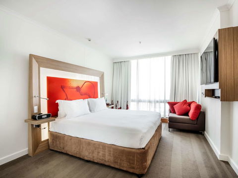 Amora Hotel Brisbane - Australian Directory 37