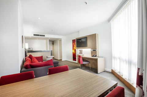 Amora Hotel Brisbane - Australian Directory 12