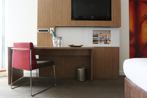 Amora Hotel Brisbane - Australian Directory 1