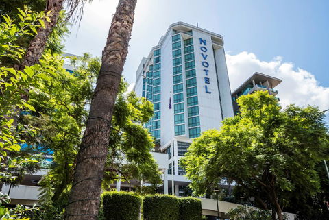 Amora Hotel Brisbane - Australian Directory 2