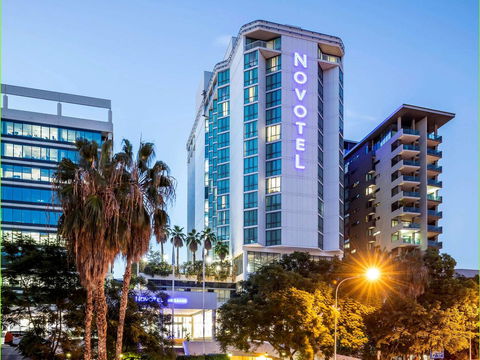 Amora Hotel Brisbane - Australian Directory 0