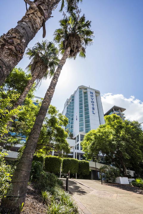 Amora Hotel Brisbane - Australian Directory 19