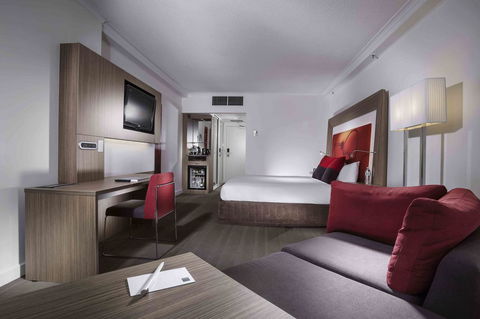 Amora Hotel Brisbane - Australian Directory 17