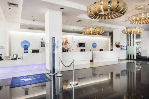 Amora Hotel Brisbane - Australian Directory 18