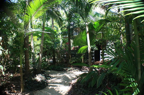 Boutique Bungalows - Australian Directory 30
