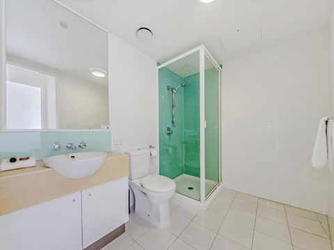 Tribeca Apartments - Australian Directory 32