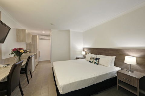 Smart Motels Bert Hinkler - Australian Directory 21