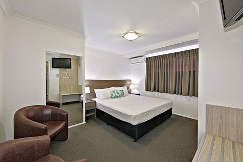 Smart Motels Bert Hinkler - Australian Directory 26