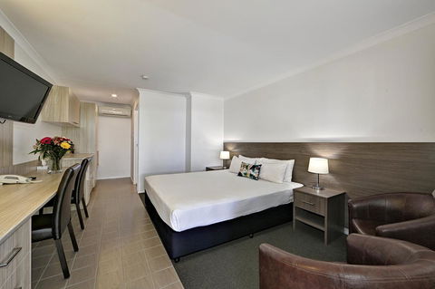 Smart Motels Bert Hinkler - Australian Directory 0