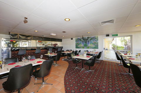Smart Motels Bert Hinkler - Australian Directory 7