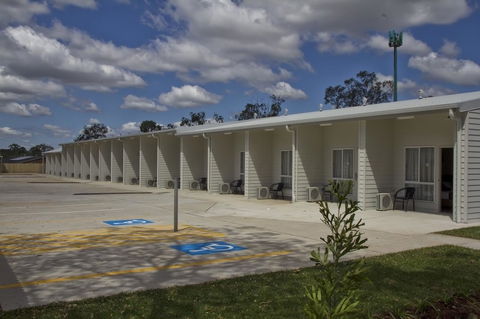 Kallangur Motel - Australian Directory 12