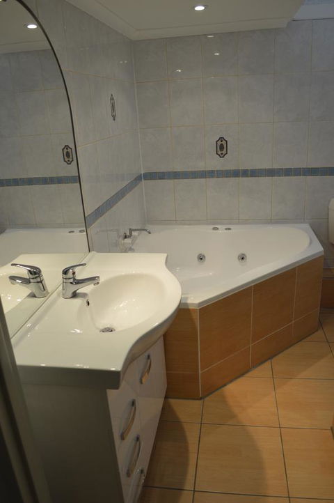 Kallangur Motel - Australian Directory 43