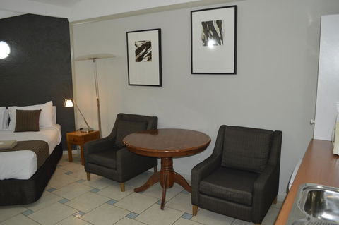 Kallangur Motel - Australian Directory 32