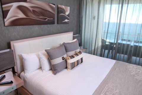 Oceans Mooloolaba - Australian Directory 26