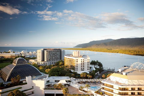 Pullman Cairns International - Australian Directory 24