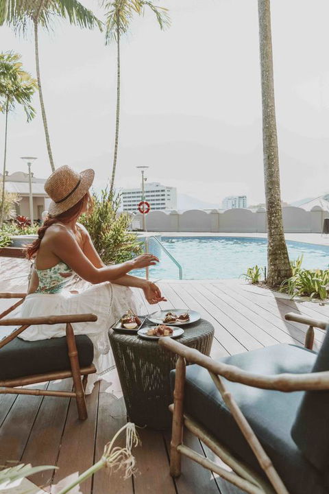 Pullman Cairns International - Australian Directory 8