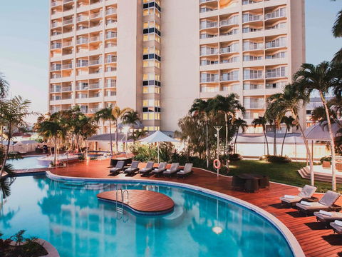 Pullman Cairns International - Australian Directory 1