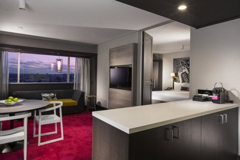 Voco Brisbane City Centre, An IHG Hotel - Australian Directory 16