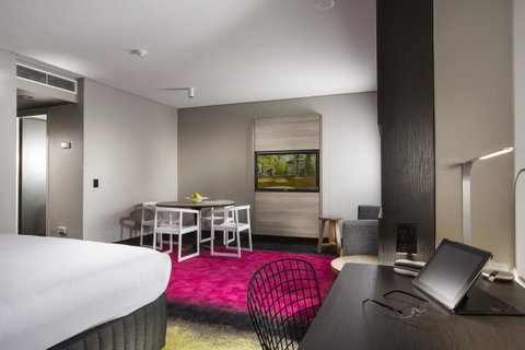 Voco Brisbane City Centre, An IHG Hotel - Australian Directory 19