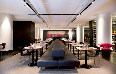 Hilton Brisbane - Australian Directory 32