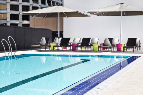 Hilton Brisbane - Australian Directory 1