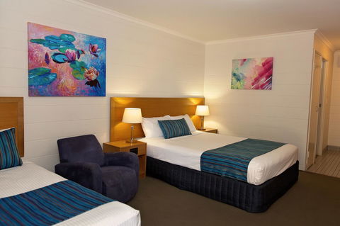 White Lace Motor Inn - Australian Directory 11