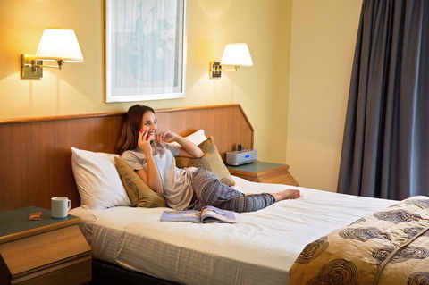 White Lace Motor Inn - Australian Directory 9