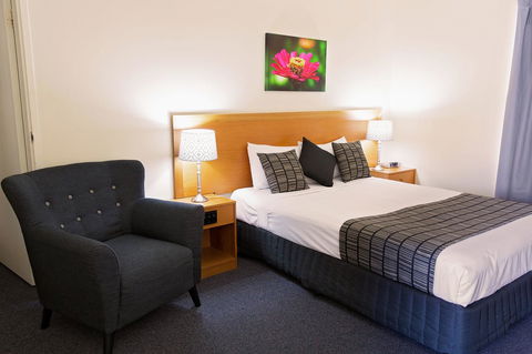White Lace Motor Inn - Australian Directory 19
