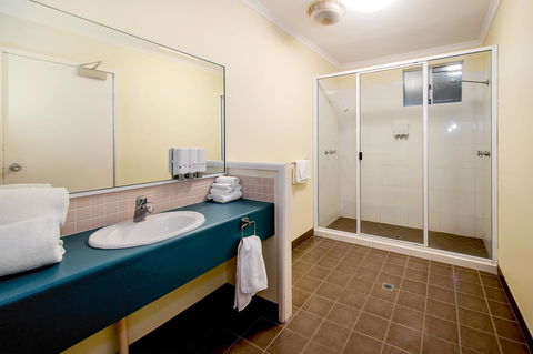 White Lace Motor Inn - Australian Directory 17