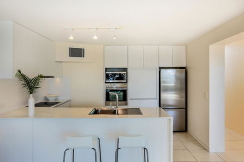Little Cove Court - Australian Directory 21