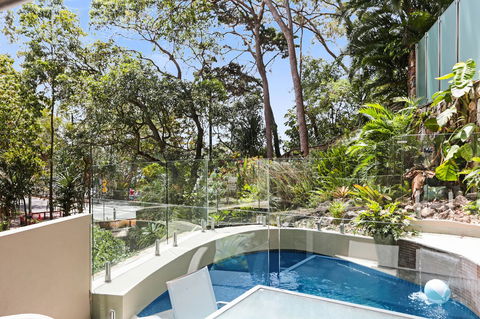 Little Cove Court - Australian Directory 2