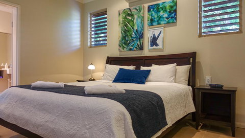 Blue Summit Hideaway - Australian Directory 28