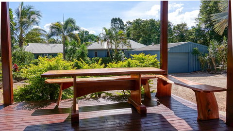 Blue Summit Hideaway - Australian Directory 10