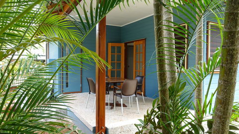 Blue Summit Hideaway - Australian Directory 43