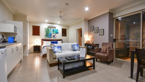 Blue Summit Hideaway - Australian Directory 19