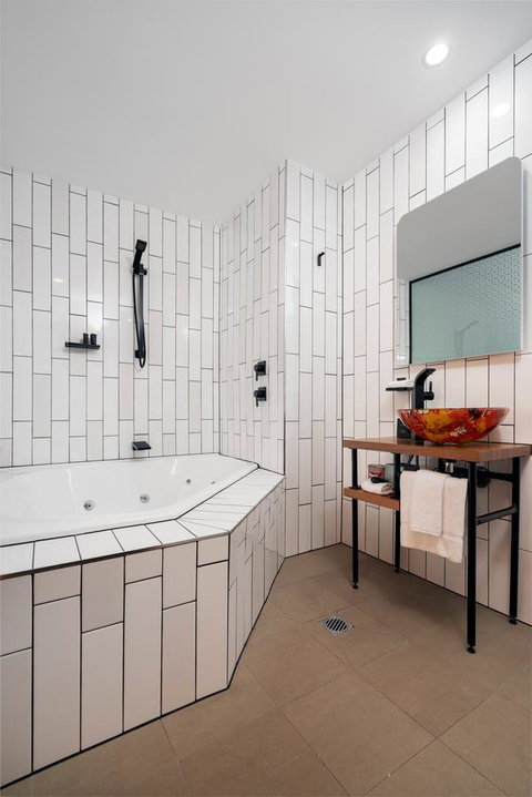 The Constance Fortitude Valley - Australian Directory 7