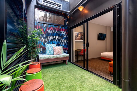 The Constance Fortitude Valley - Australian Directory 11