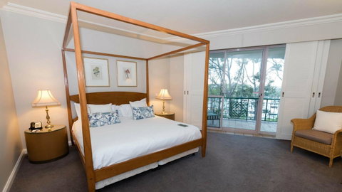 InterContinental Sanctuary Cove Resort, An IHG Hotel - Australian Directory 11