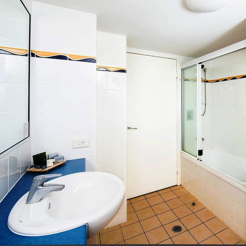 Mantra Hervey Bay - Australian Directory 10