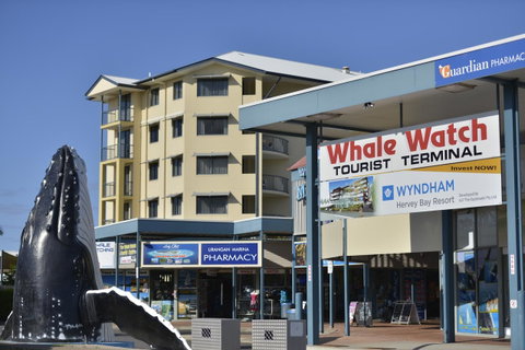 Mantra Hervey Bay - Australian Directory 23