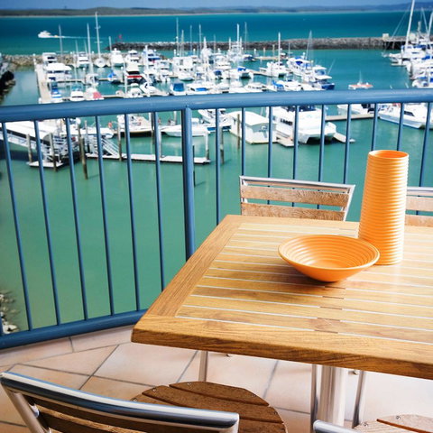 Mantra Hervey Bay - Australian Directory 2