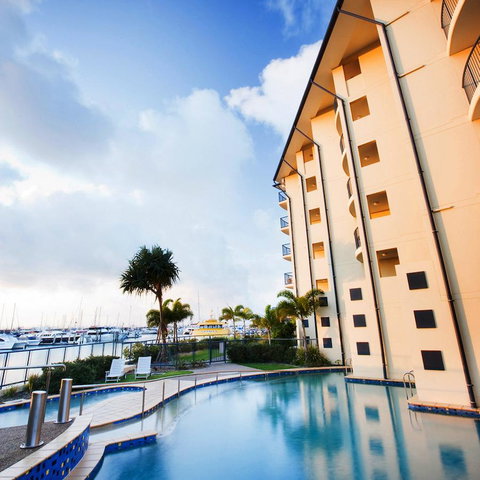Mantra Hervey Bay - Australian Directory 11