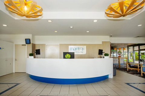 Mantra Hervey Bay - Australian Directory 4