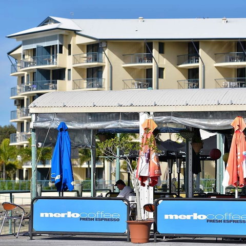 Mantra Hervey Bay - Australian Directory 9